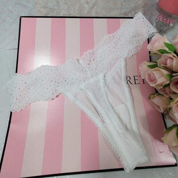 1430 VICTORIA'S SECRET White Thong String LARGE NWT - Picture 4 of 4